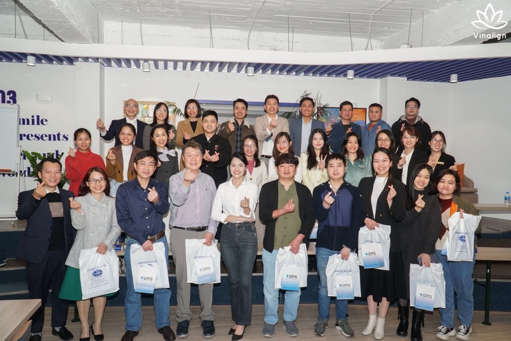 A Grateful Salute to Vinalign Dental Clinic: A Transformative Seminar with Dr. Reuben How : TRISTAR-Aligner Material